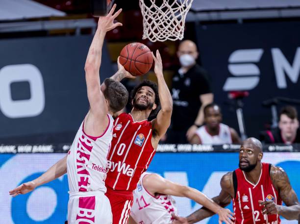 甲内的统治 甲内的统治