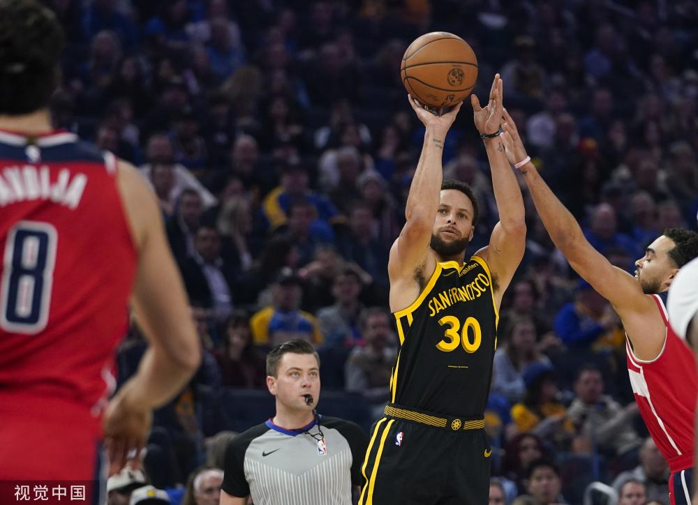 在同一天宣 在同一天宣